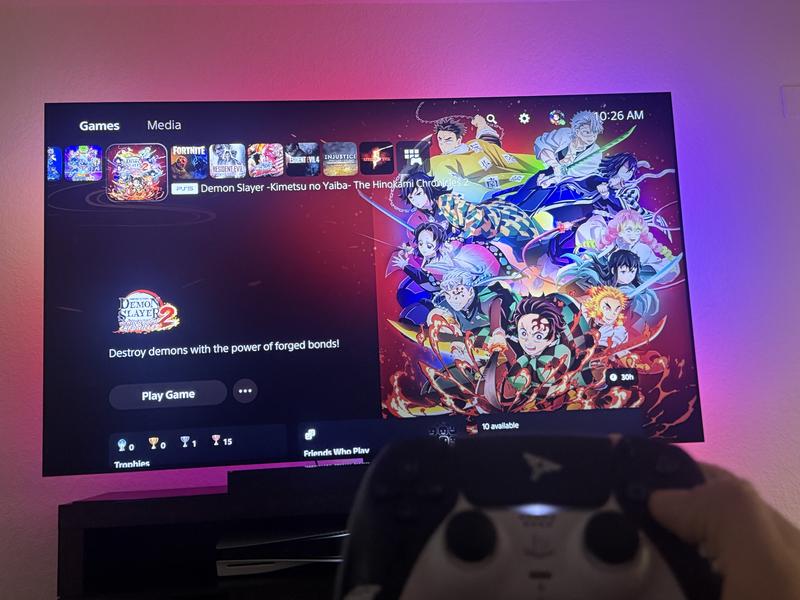 Customer carousel item 6.