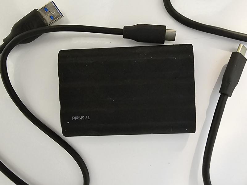 Portable SSD T7 Shield 2TB USB 3.2 | Samsung US