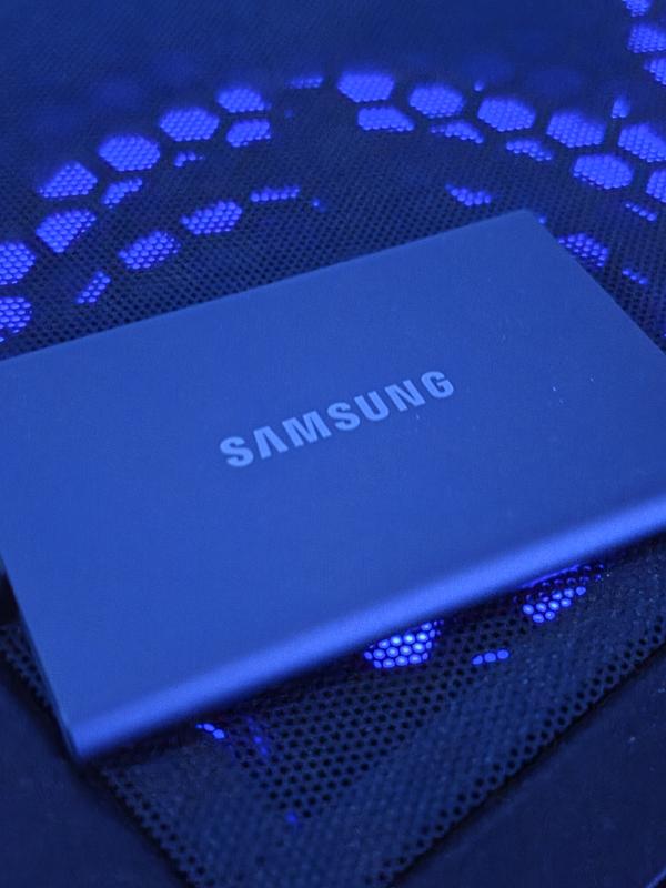 Portable SSD T7 1 TB USB 3.2 Gen 2 (Gray)