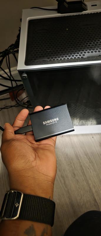 Portable SSD T7 Shield 2TB USB 3.2 | Samsung US