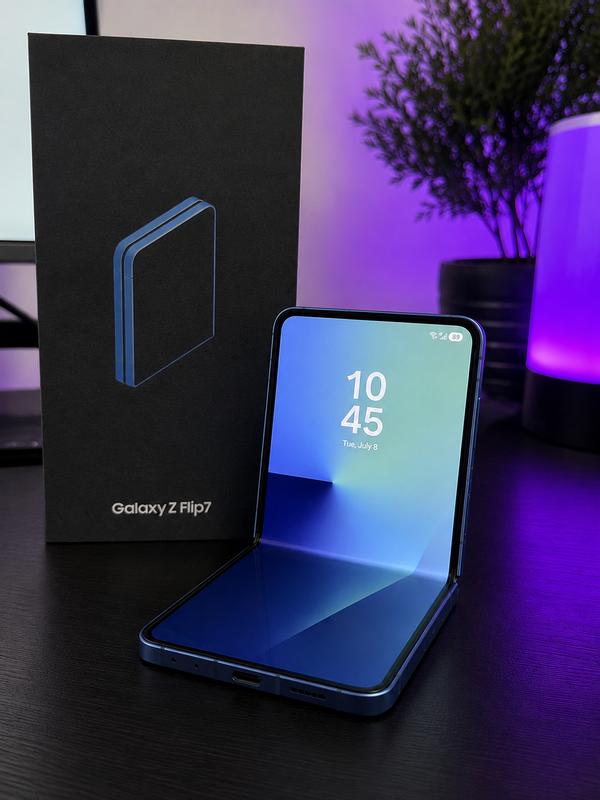 Buy Galaxy Z Flip7 512GB | Mint Smartphone (Unlocked) | Price