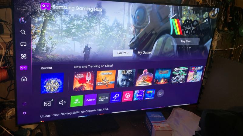 Customer carousel item 8.