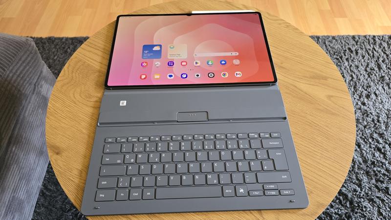 Book Cover Keyboard Slim für das Galaxy Tab S11 Ultra Black