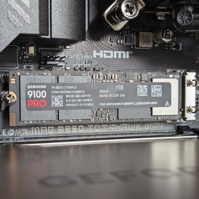 9100 PRO NVMe M.2 SSD with heatsink - 1TB | Samsung Canada