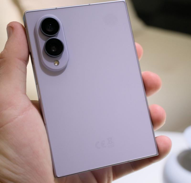 Samsung Galaxy Z Fold8 | Galaxy AI | Samsung Canada