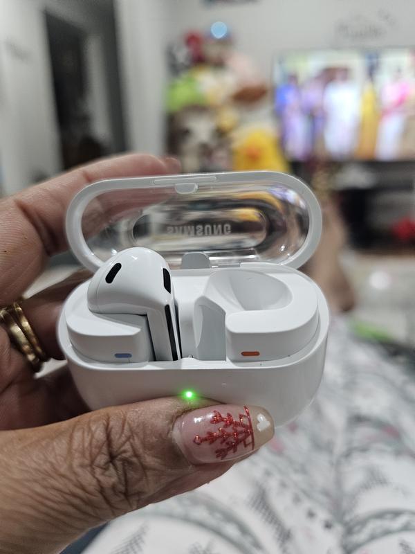 Galaxy Buds 3 Pro White | Samsung Canada