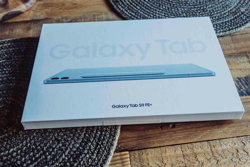 Galaxy Tab S9 FE+ Wifi Lavanda 128GB | Samsung Brasil