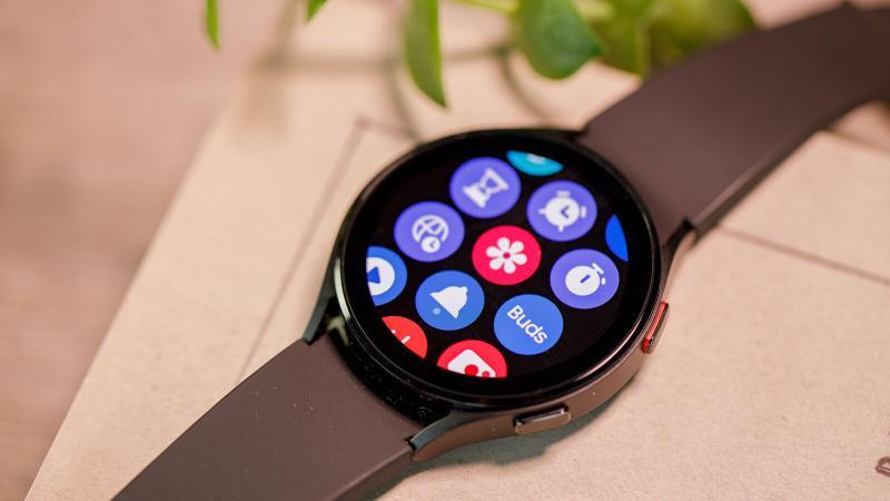 Galaxy Watch4 40mm ブラック SM-R860NZKAXJP Amazon.co.jp: Galaxy Watch4 40mm 心拍計 / ブラック [by