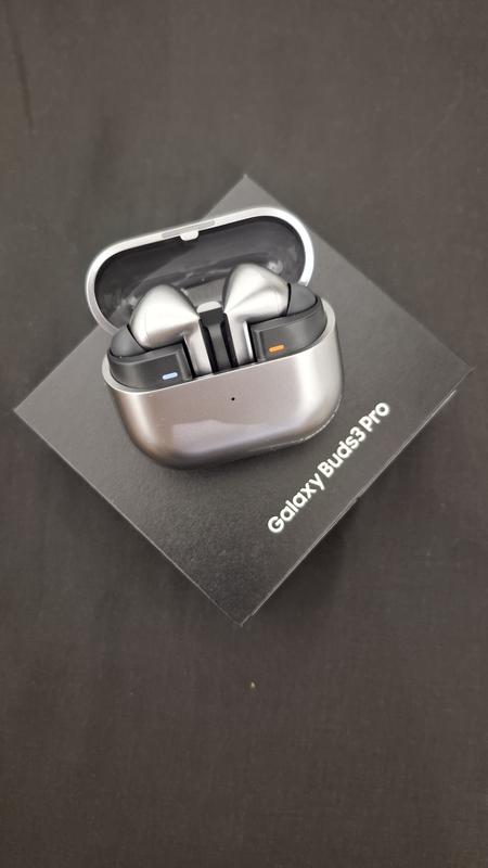 Samsung Galaxy Buds3 Pro - Silver (SM-R630NZAAXAC) | Visions