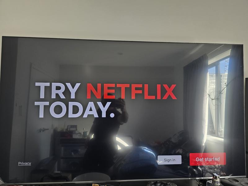 Doesn't cast from other devices,need to sign in on tv.