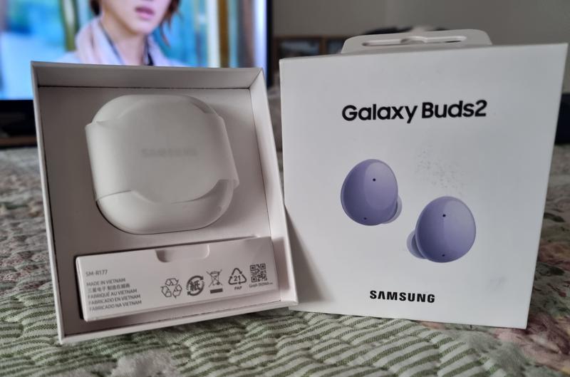 Galaxy Buds2 white | Samsung Latinoamérica