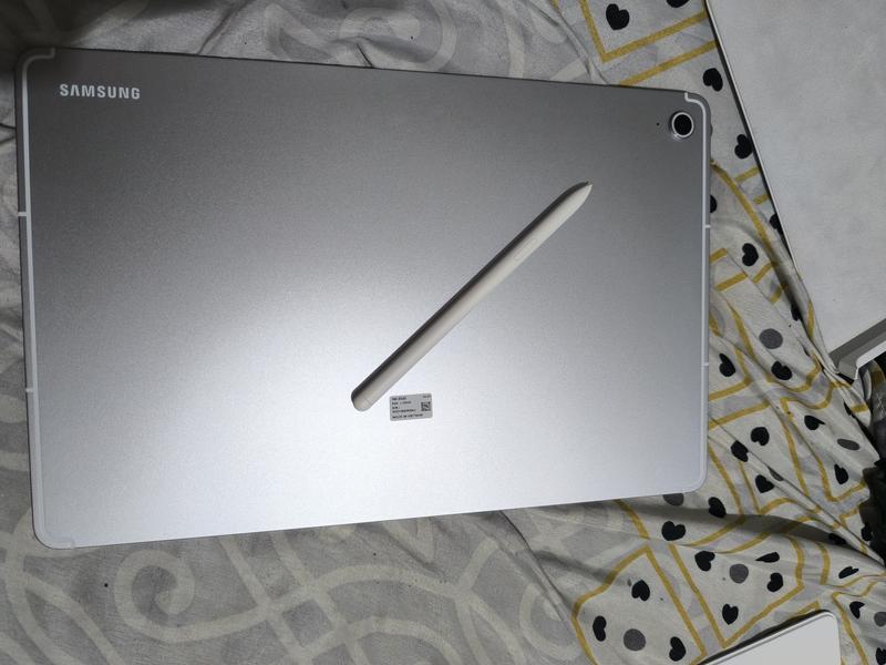 Galaxy Tab S10 FE+ Silver 128 GB | Samsung Latinoamérica