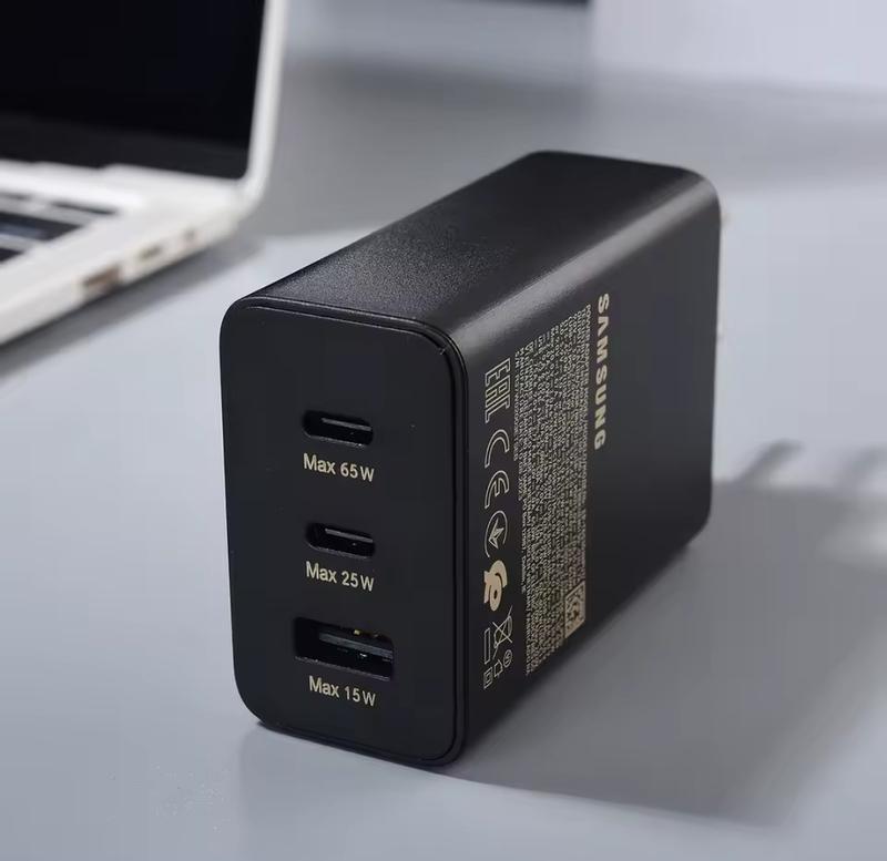 3-poorts 65W USB-A Snellader – Compacte Reisoplader Voor Smartphone, Tablet En Laptop