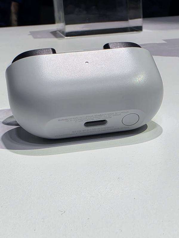 Fones de ouvido Bluetooth Galaxy Buds3 FE Cinza | Samsung Brasil