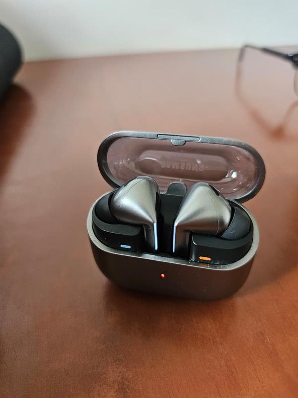 Samsung Galaxy Buds3 Pro シルバー Samsung Galaxy Buds3 Pro, Fone de Ouvido | Ponto