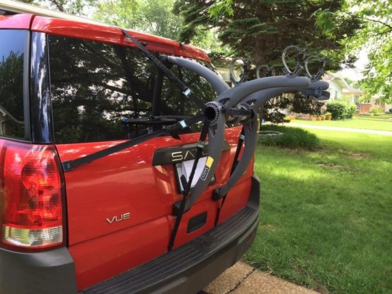 saris bones 2 trunk rack