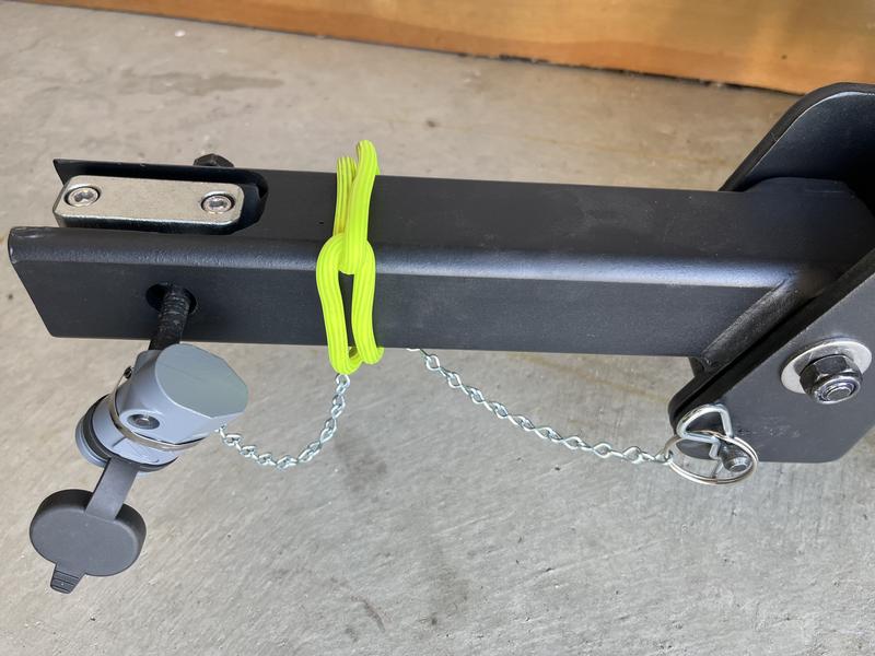 1up hitch bar online lock