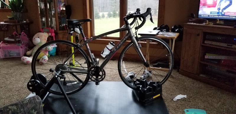 bike trainer on carpet