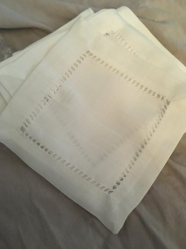 Saro Lifestyle Classic Hemstitch Border Cocktail Napkin (Set of 12)