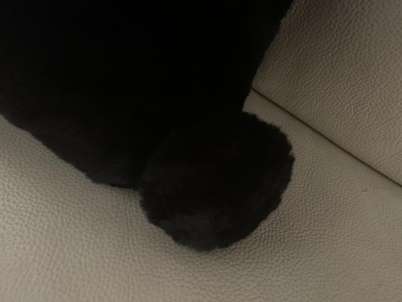 Very cute Pom Pom on each corner