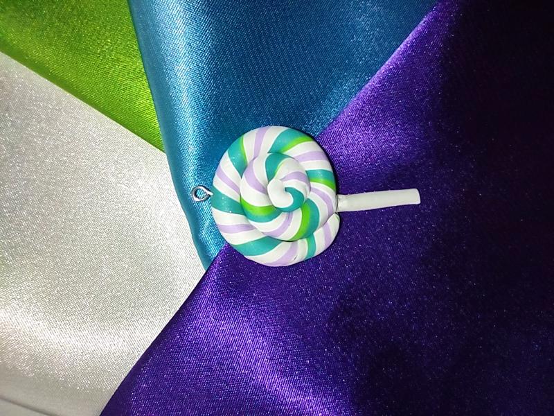 Custom order: lollipop swirl