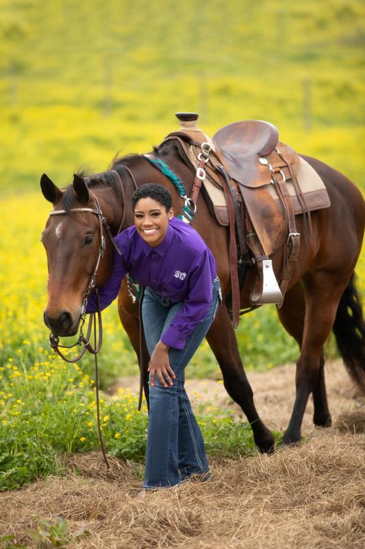 Using UltraCruz products keeps Harley picture perfect for senior photo shoots!