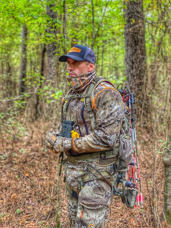 ScentLok Camo Hunting Jacket for Men - Savanna Aero Crosshair Lightweight  Gear : : Clothing, Shoes & Accessories