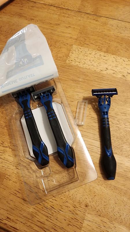 Schick Outlast 4-Blade Disposable Razors