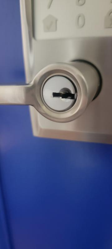 Cylinder is not tight in handle