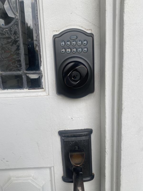 Solid Schlage Deadbolt Keeping us Safe