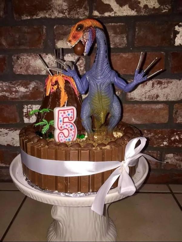 Photo from Schleich Momma