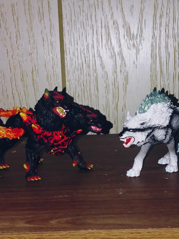Goes perfect with the snow wolf.
