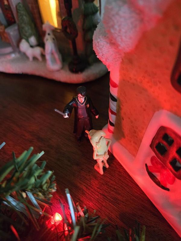 Review Thumbnail Image 0 372621580