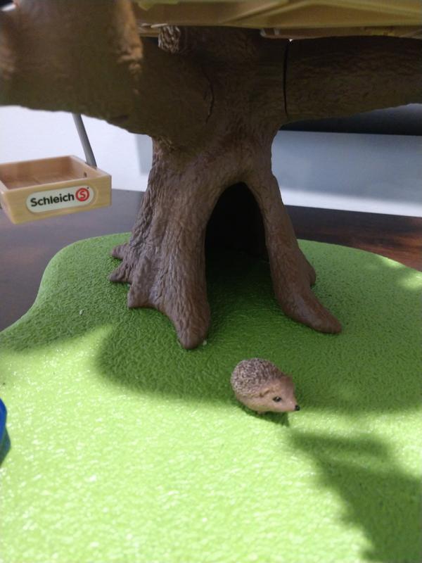 Hidey-hole for the little critters