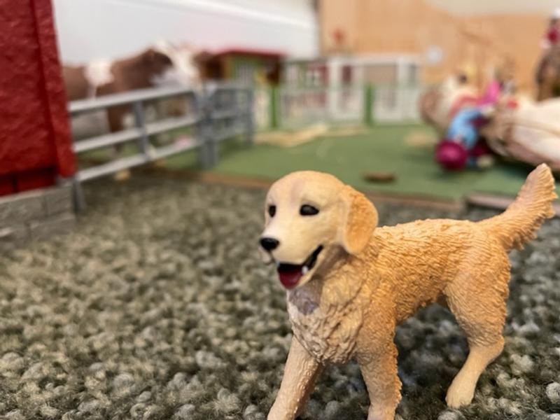 Schleich golden shop retriever puppy