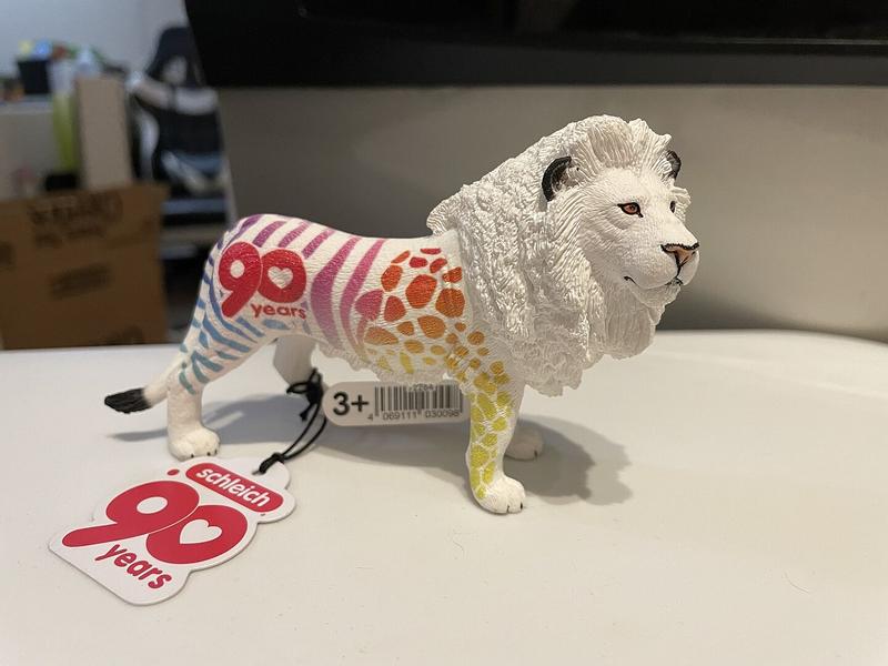 Lion 90 Years Edition 72264 | Schleich USA Inc.