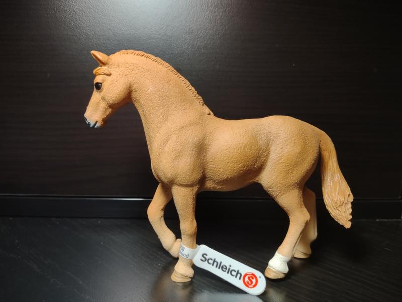 Schleich Quarter Horse Mare Toy Figurine Schleich North America 13852