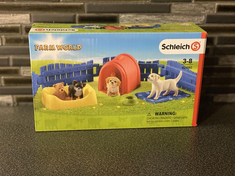 Schleich Farm World Puppy Pen with Three Figures and Accessories 