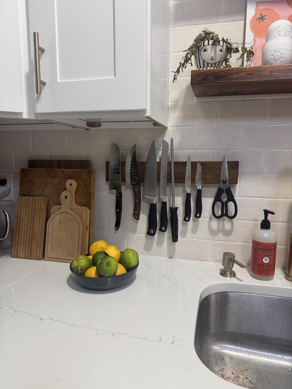 Review Thumbnail Image 0 381054205