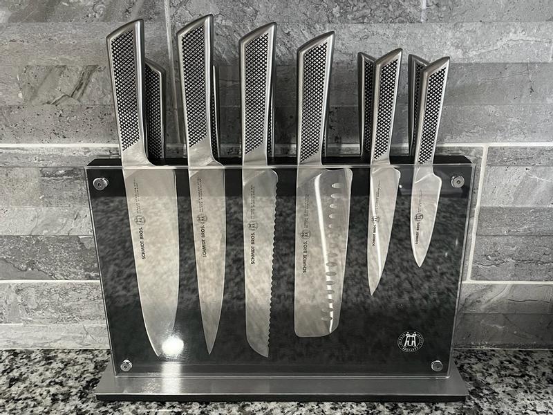 Review Thumbnail Image 0 383715778