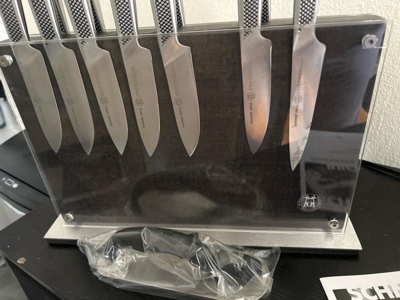 Review Thumbnail Image 0 384515818