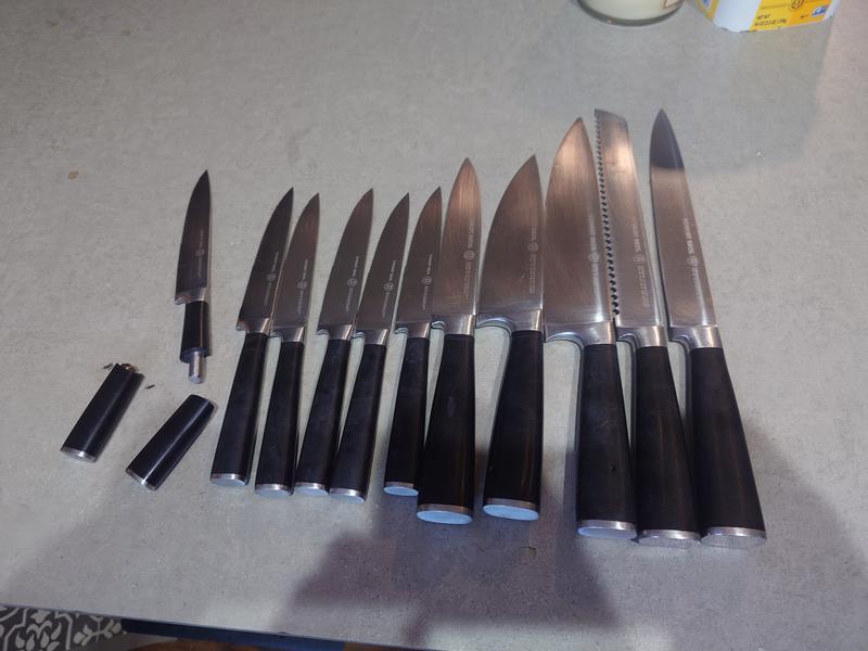 Review Thumbnail Image 0 377913340