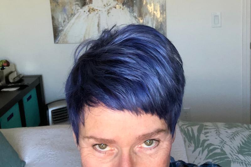 7. Metallic Blue Hair Dye Results on Bleached Hair: Dos and Don'ts - wide 6