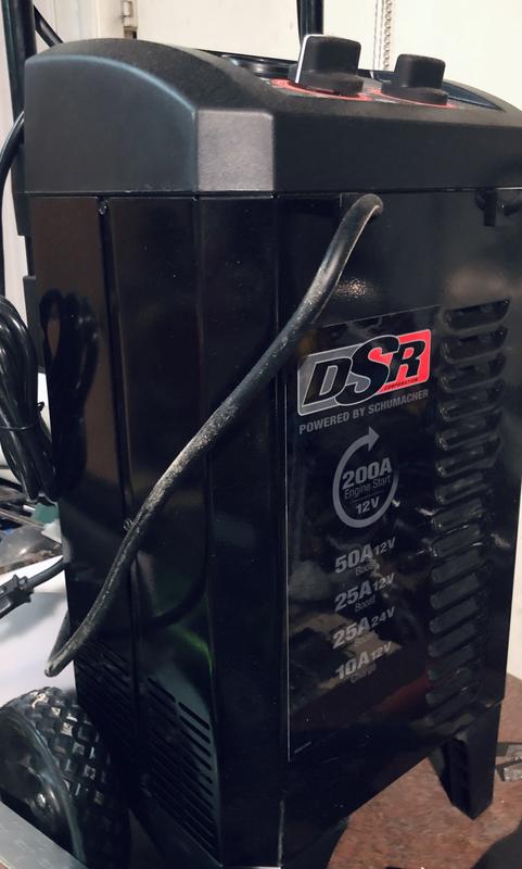 DSR Battery Charger DSR140 | AutoZone