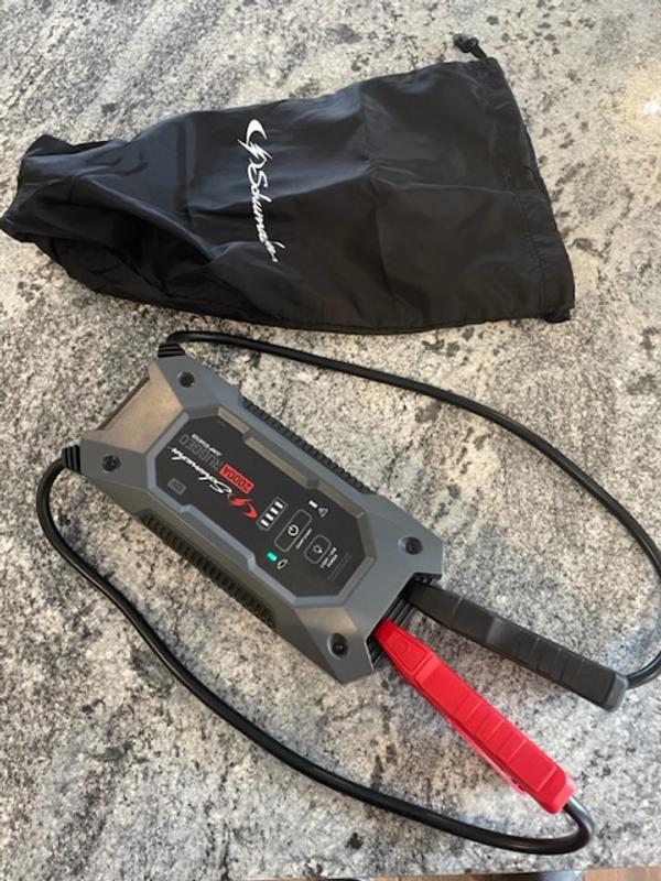 Comes with carrying case and easy to store in any vehicle.