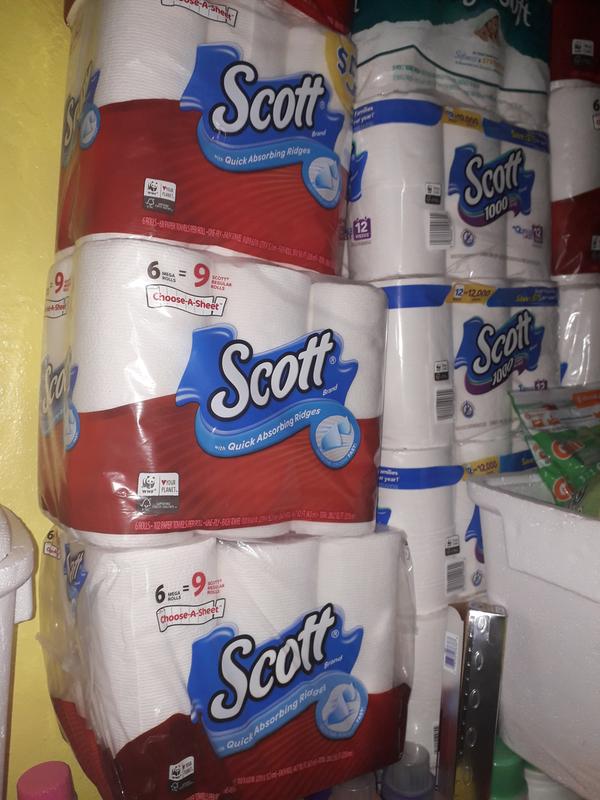 Scott ComfortPlus Toilet Paper, 18 Mega Rolls, 425 Sheets Per Roll