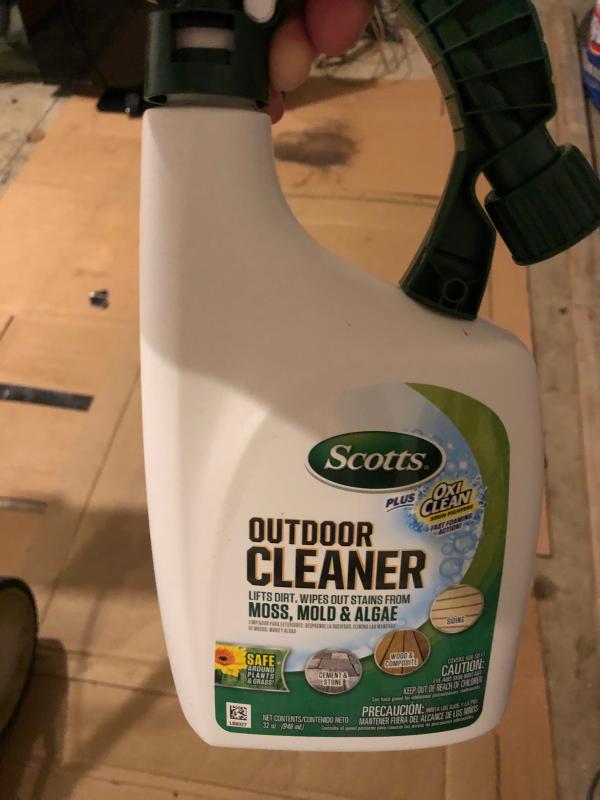 Scotts Ready-to-Spray Outdoor Cleaner Plus OxiClean, 32 Oz.