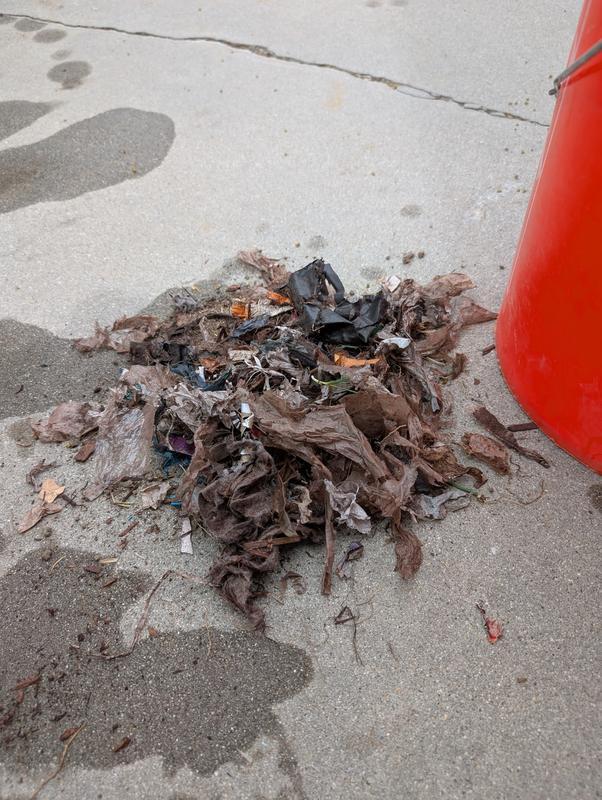 Surface amount visible from 20 bags.