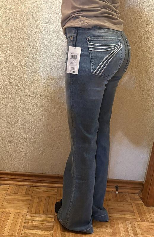 Customer carousel item 5.