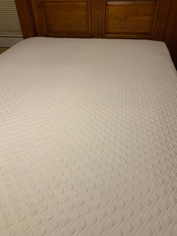 Sealy 2” SealyChill™ Gel Memory Foam Mattress Topper